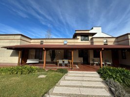 Pacheco House for Sale in Bello Horizonte Gated Community