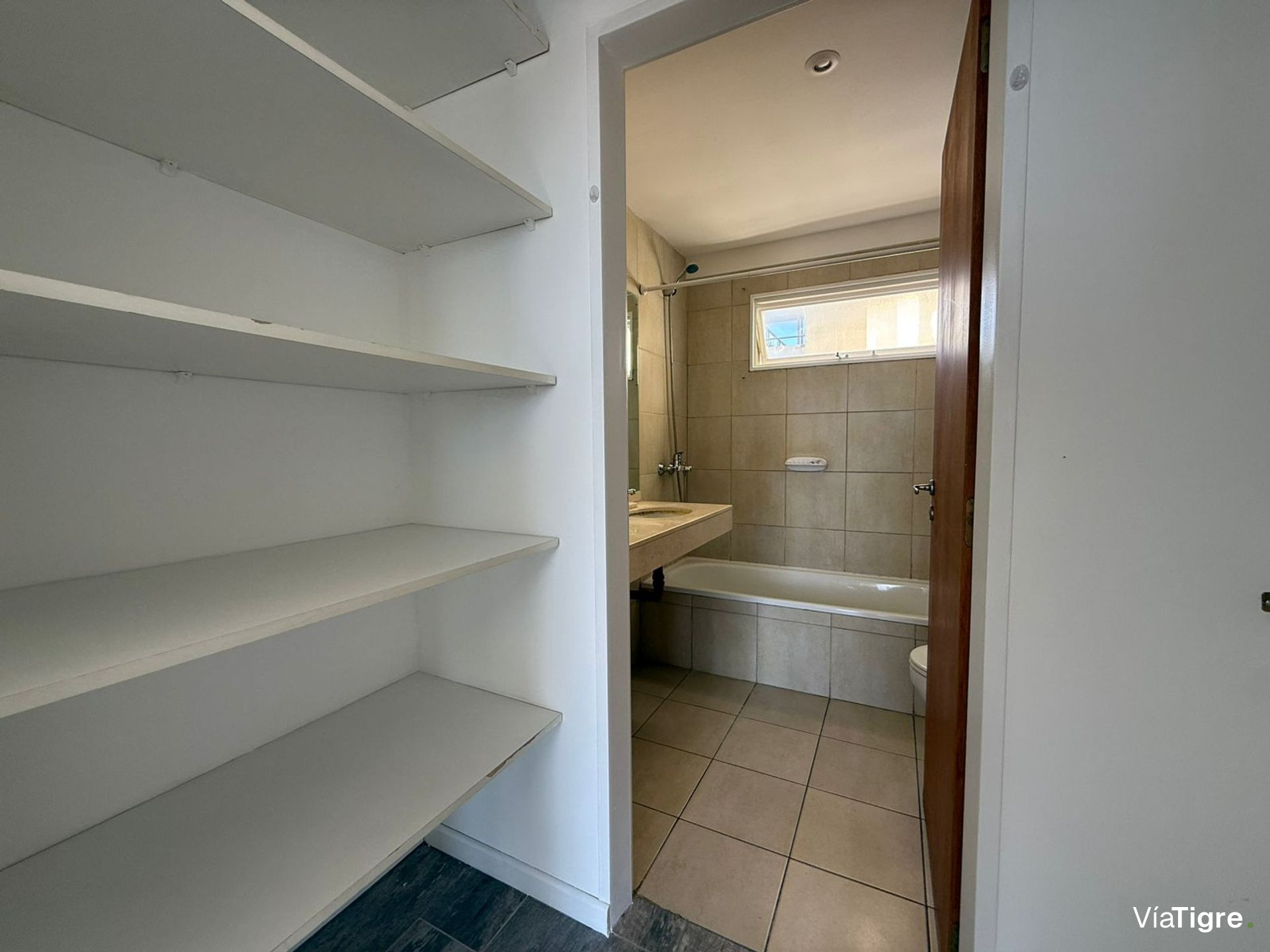 Alquiler departamento 2 ambientes en Tigre
