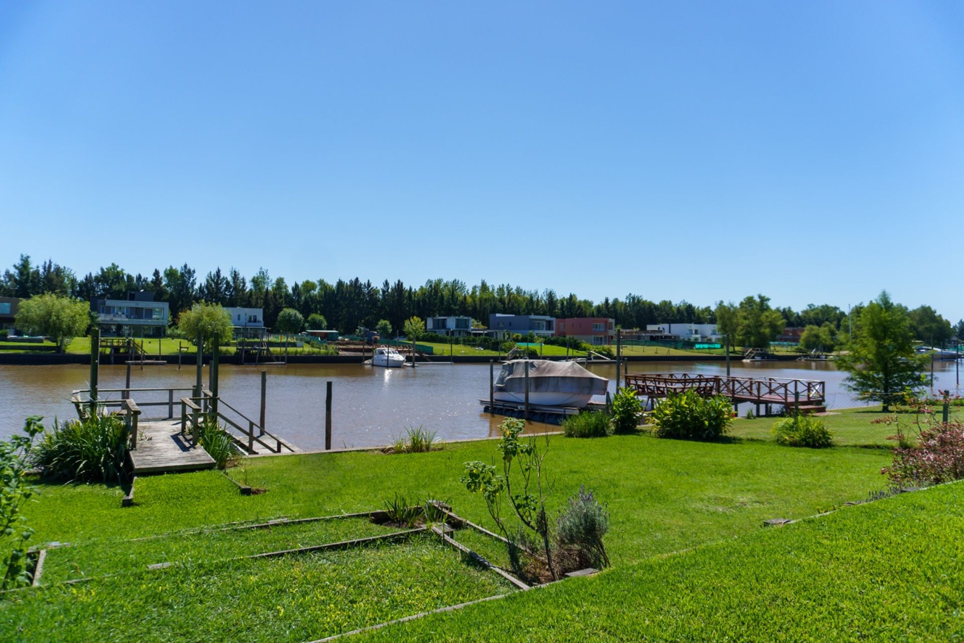 Venta Casa 4 Ambientes en Tigre