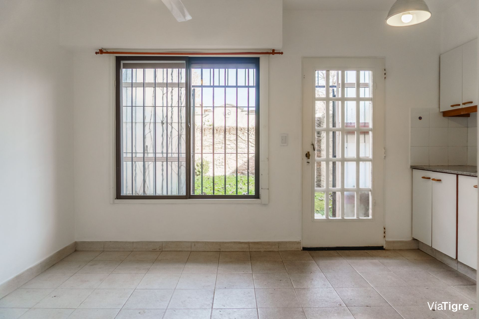 Venta Casa Triplex 4 ambientes en Olivos