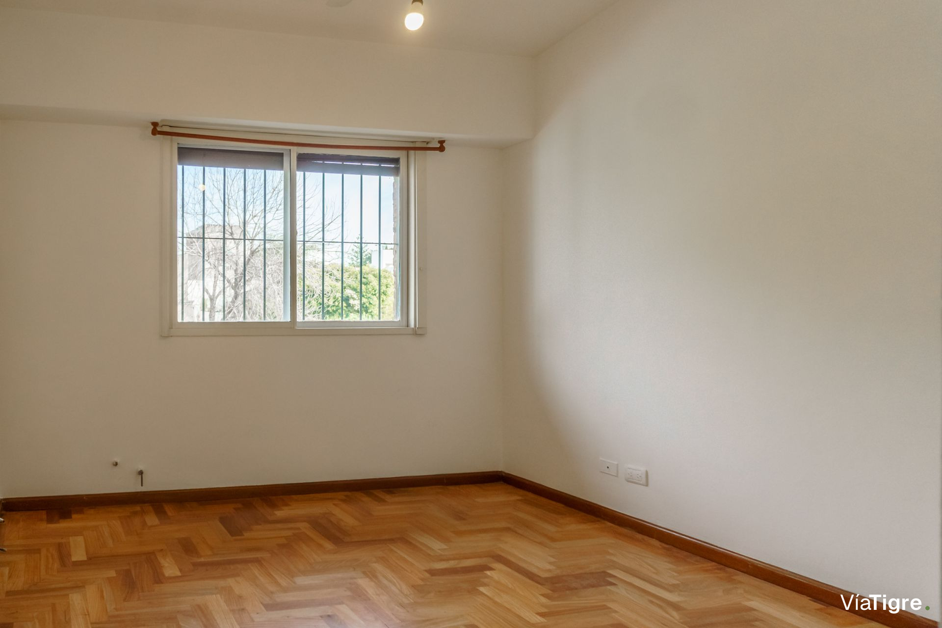 Venta Casa Triplex 4 ambientes en Olivos