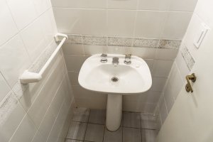 4-room Triplex House for Sale in Olivos