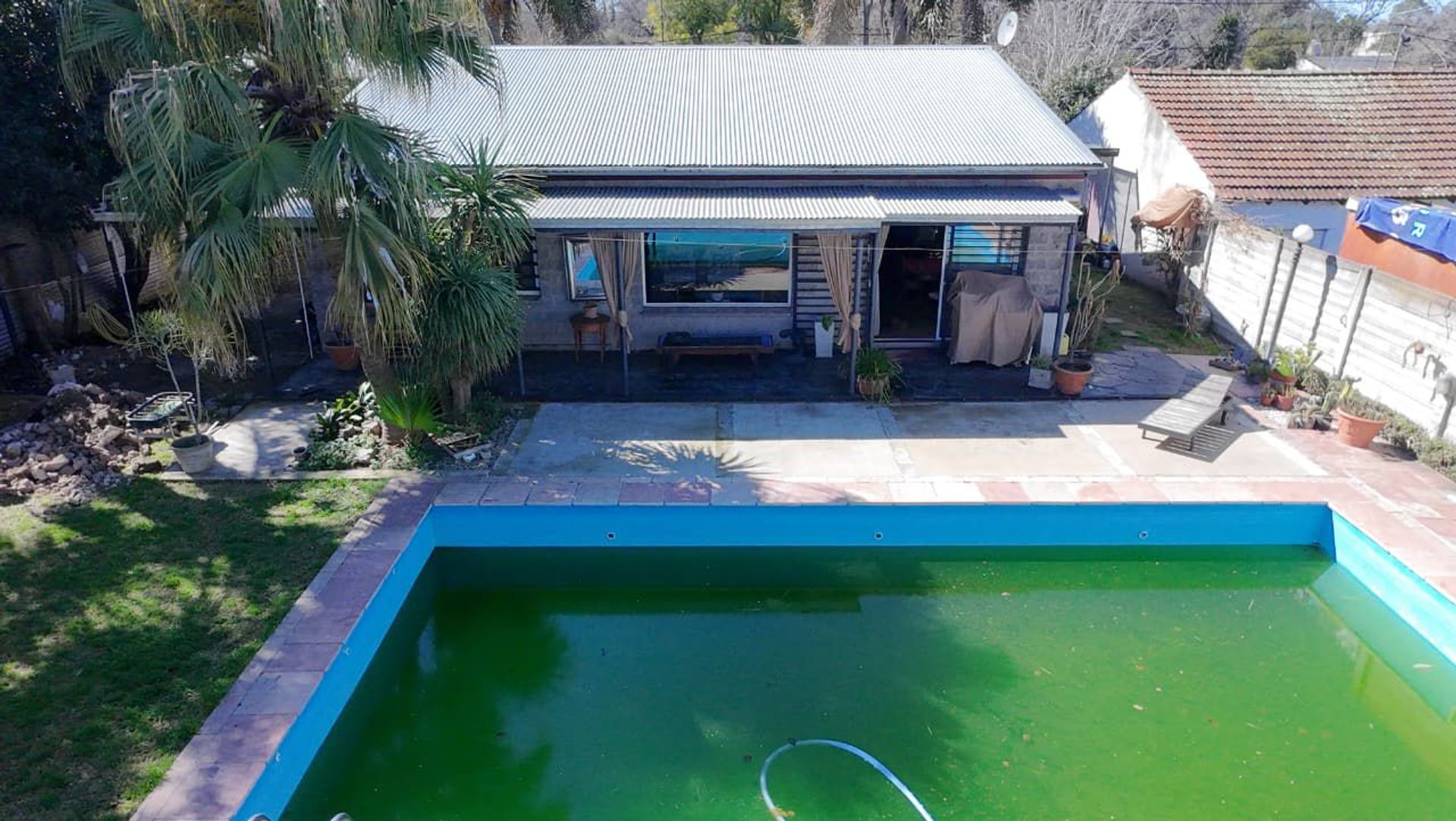 Venta casa de 6 ambientes con pileta en El Talar