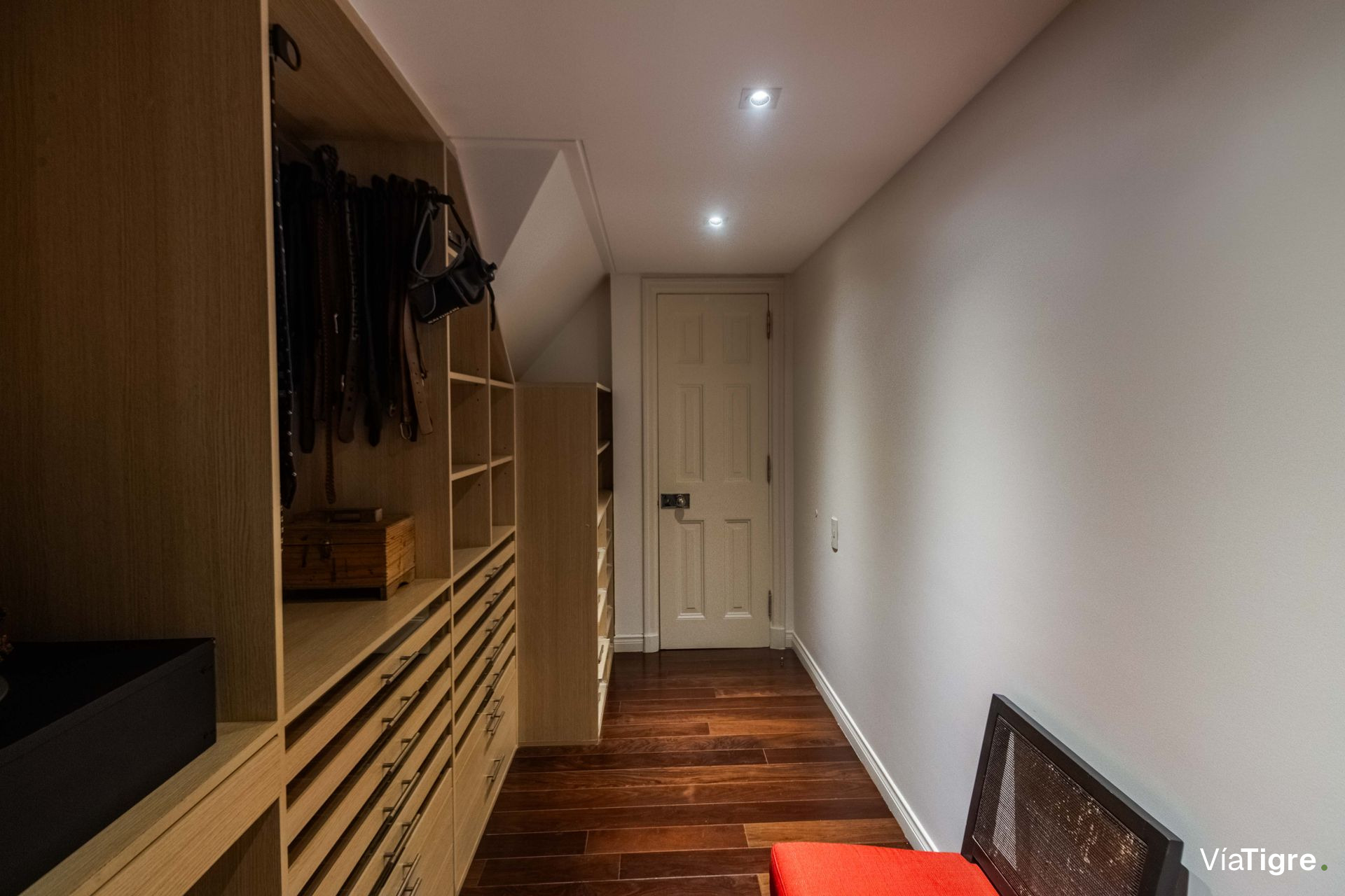 Venta Exclusiva Casa de 7 Amb en L de San Isidro