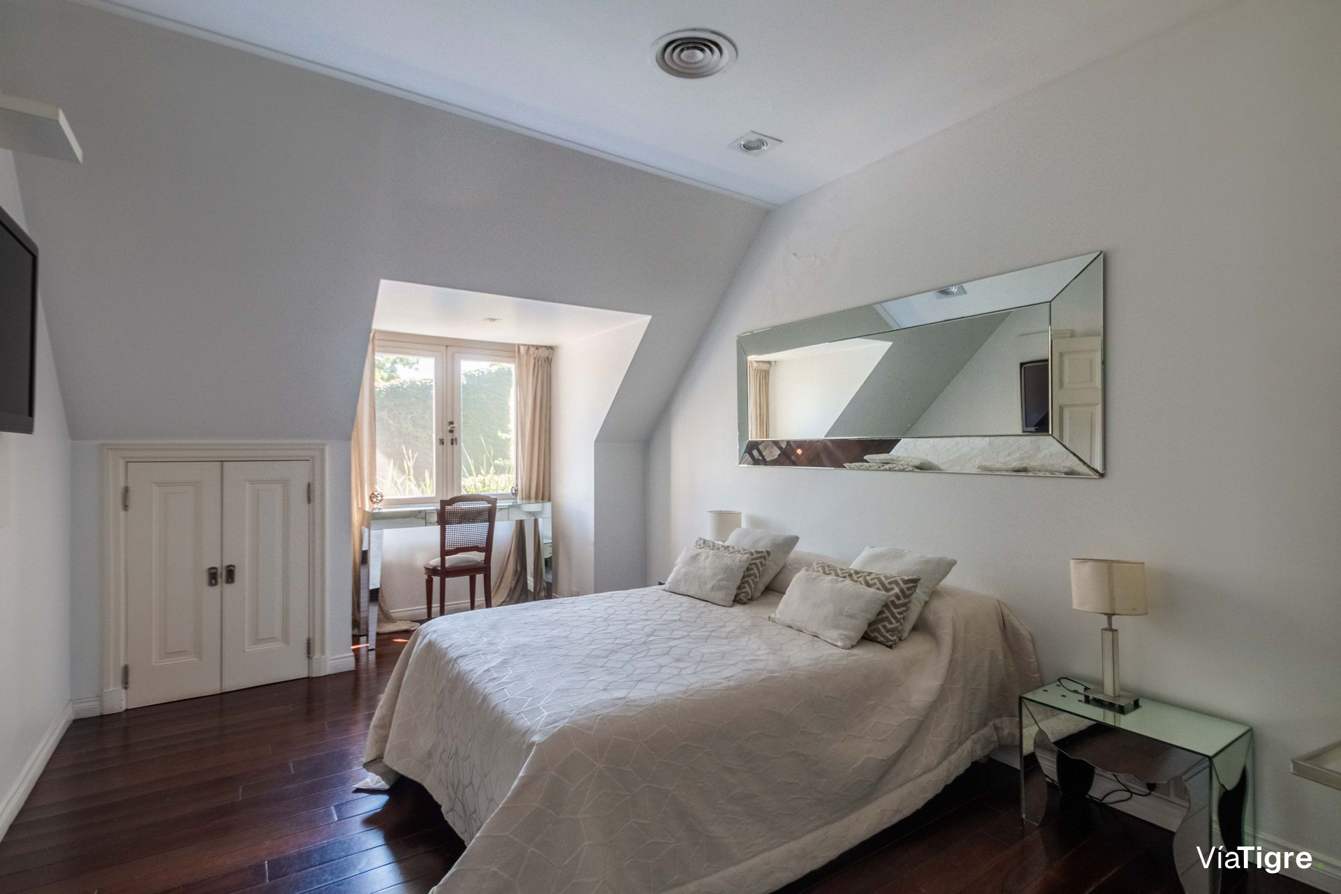 Venta Exclusiva Casa de 7 Amb en L de San Isidro