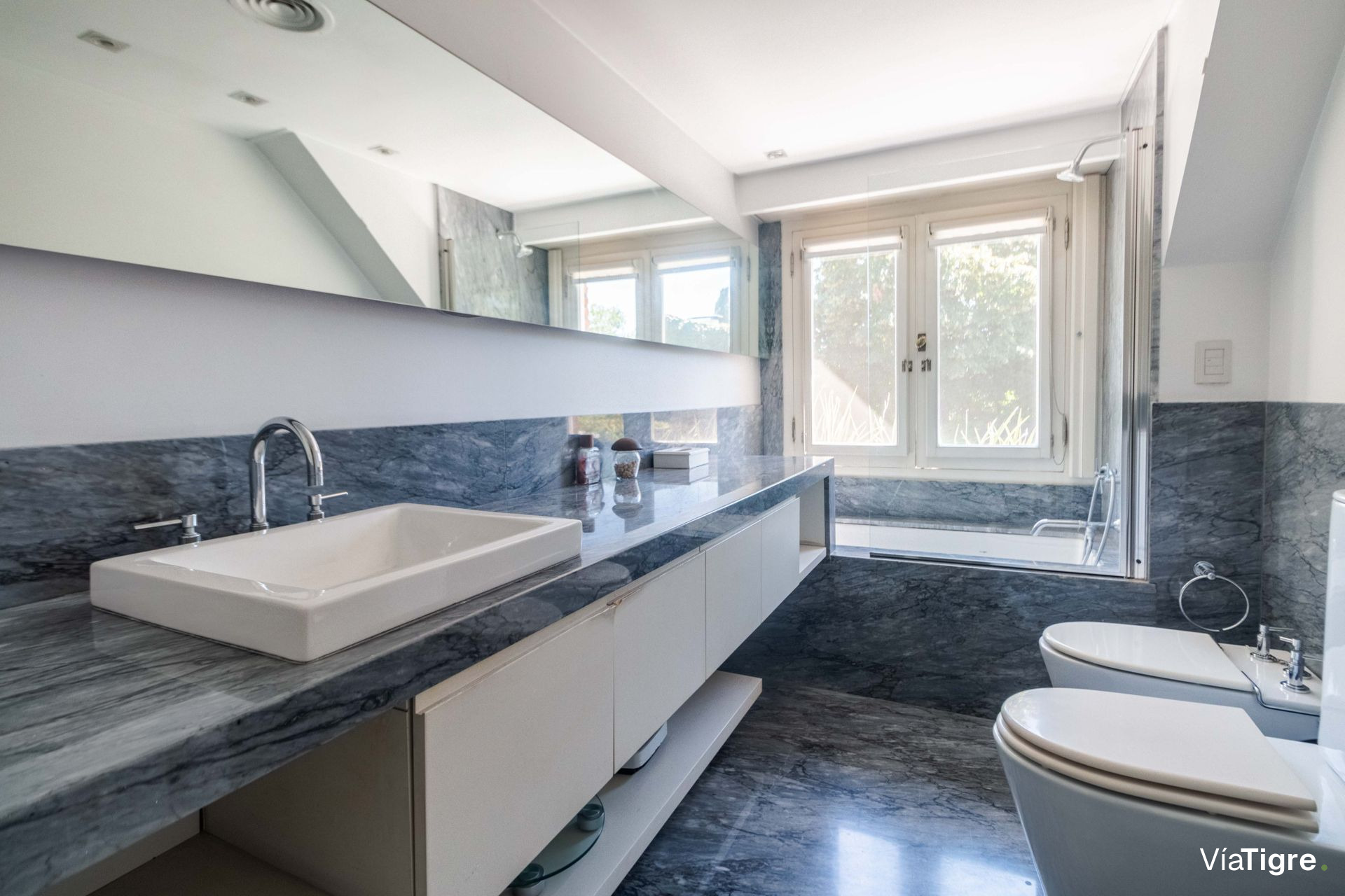 Venta Exclusiva Casa de 7 Amb en L de San Isidro