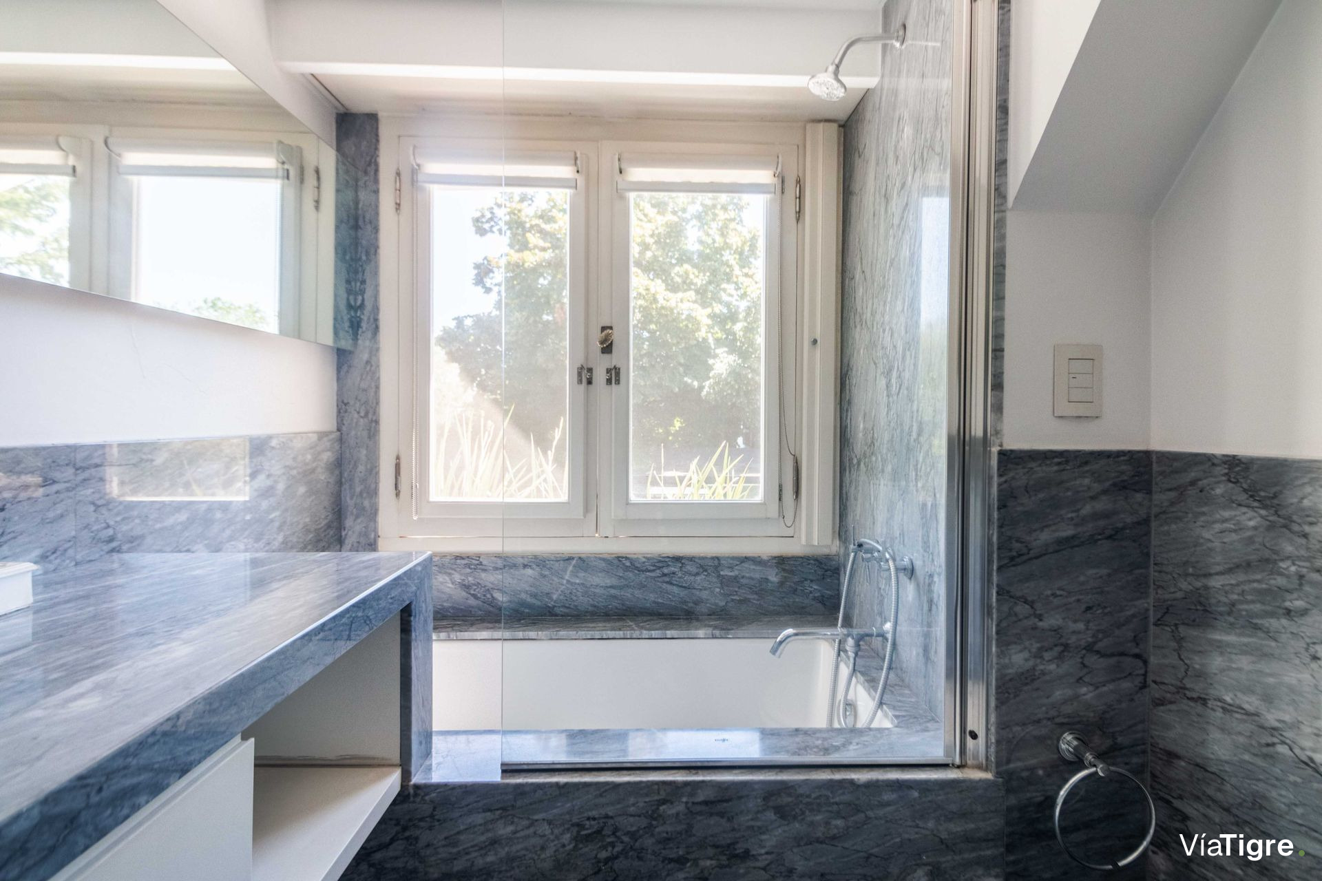 Venta Exclusiva Casa de 7 Amb en L de San Isidro