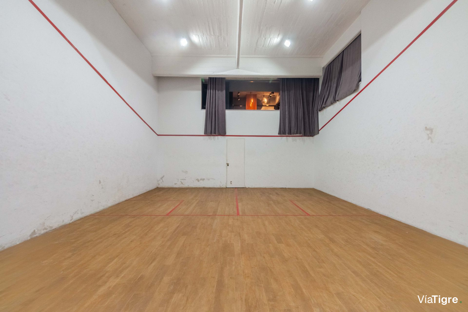 Venta Exclusiva Casa de 7 Amb en L de San Isidro
