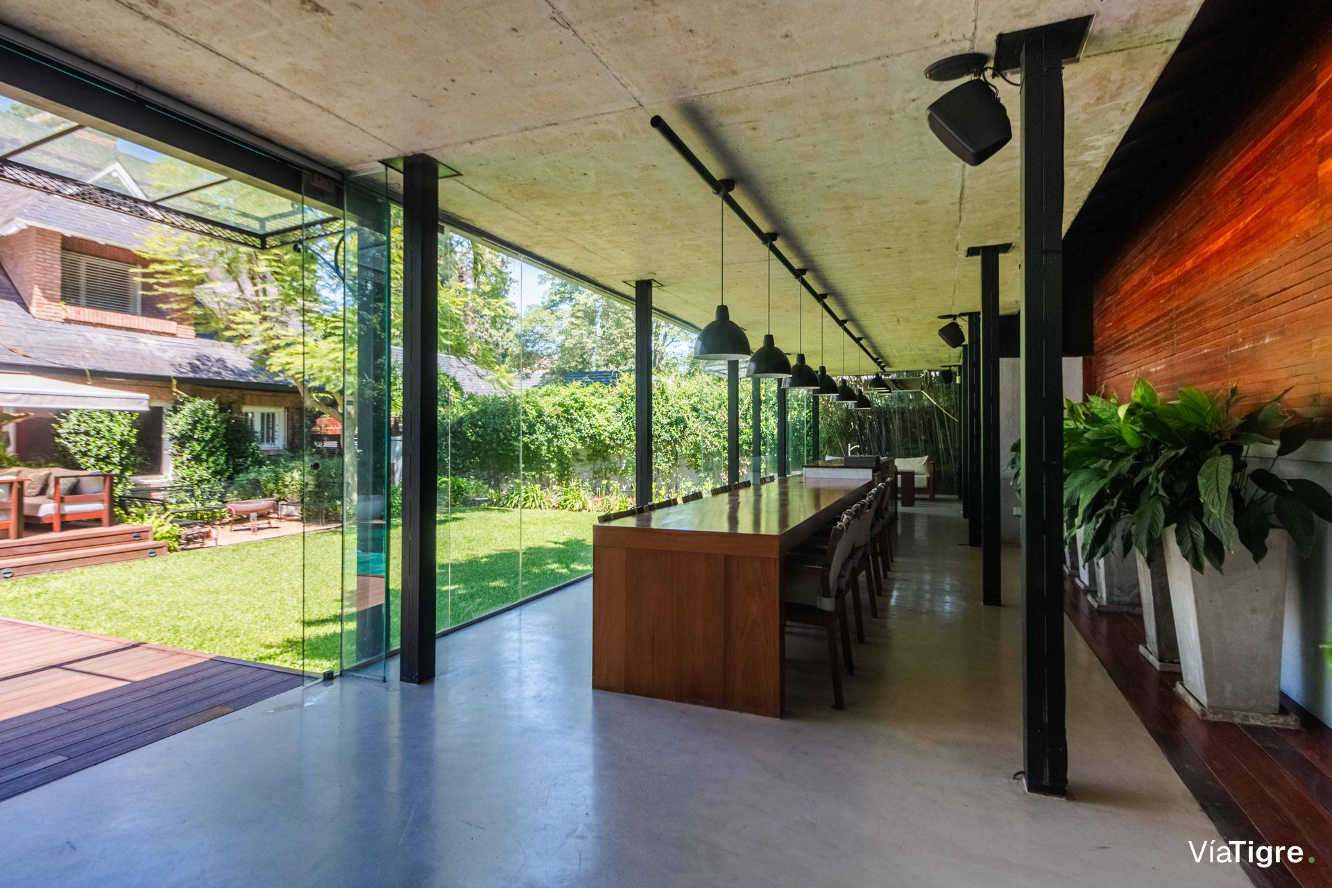 Venta Exclusiva Casa de 7 Amb en L de San Isidro
