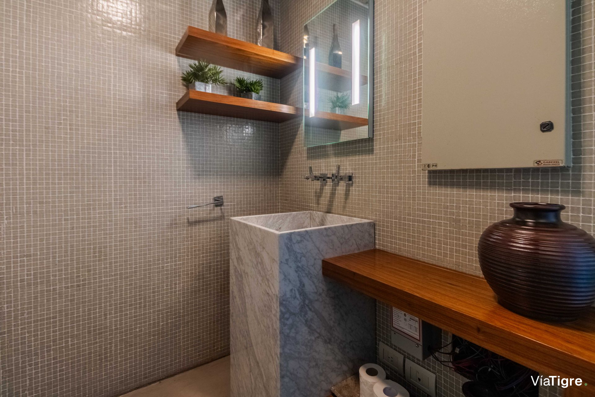 Venta Exclusiva Casa de 7 Amb en L de San Isidro