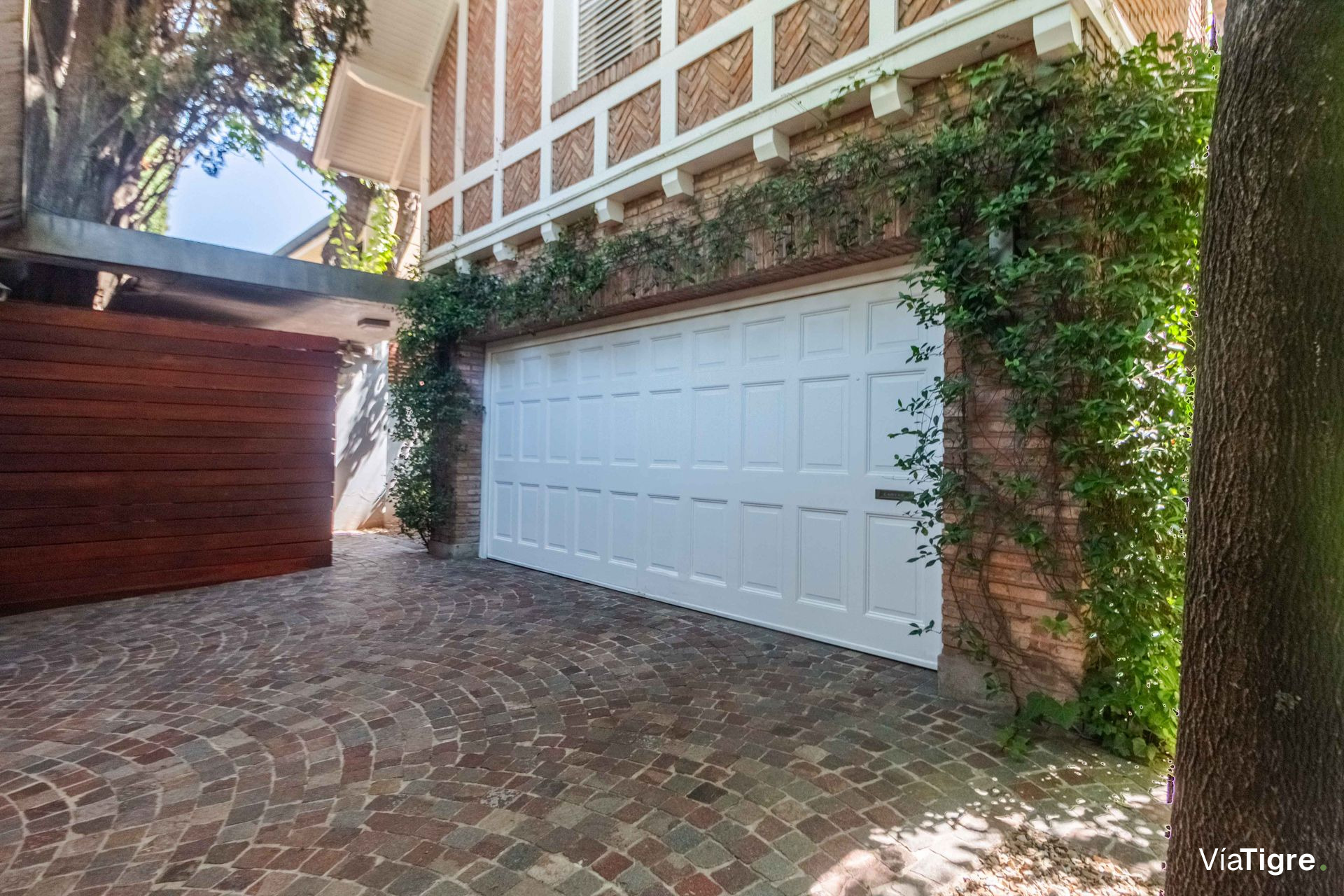 Venta Exclusiva Casa de 7 Amb en L de San Isidro