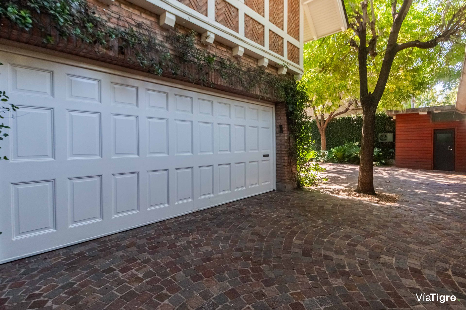 Venta Exclusiva Casa de 7 Amb en L de San Isidro