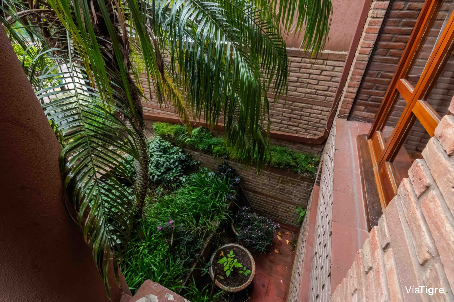 Venta Casa de 6 Ambientes, jardin,pileta,parrilla