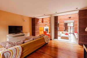 Venta Casa de 6 Ambientes, jardin,pileta,parrilla