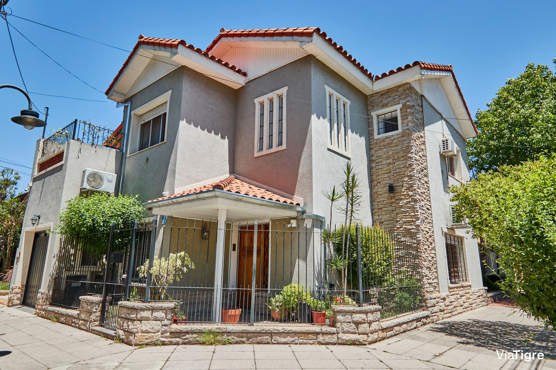 Venta Casa Olivos Golf 5 amb con Cochera