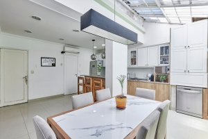 Venta Casa Olivos Golf 5 amb con Cochera