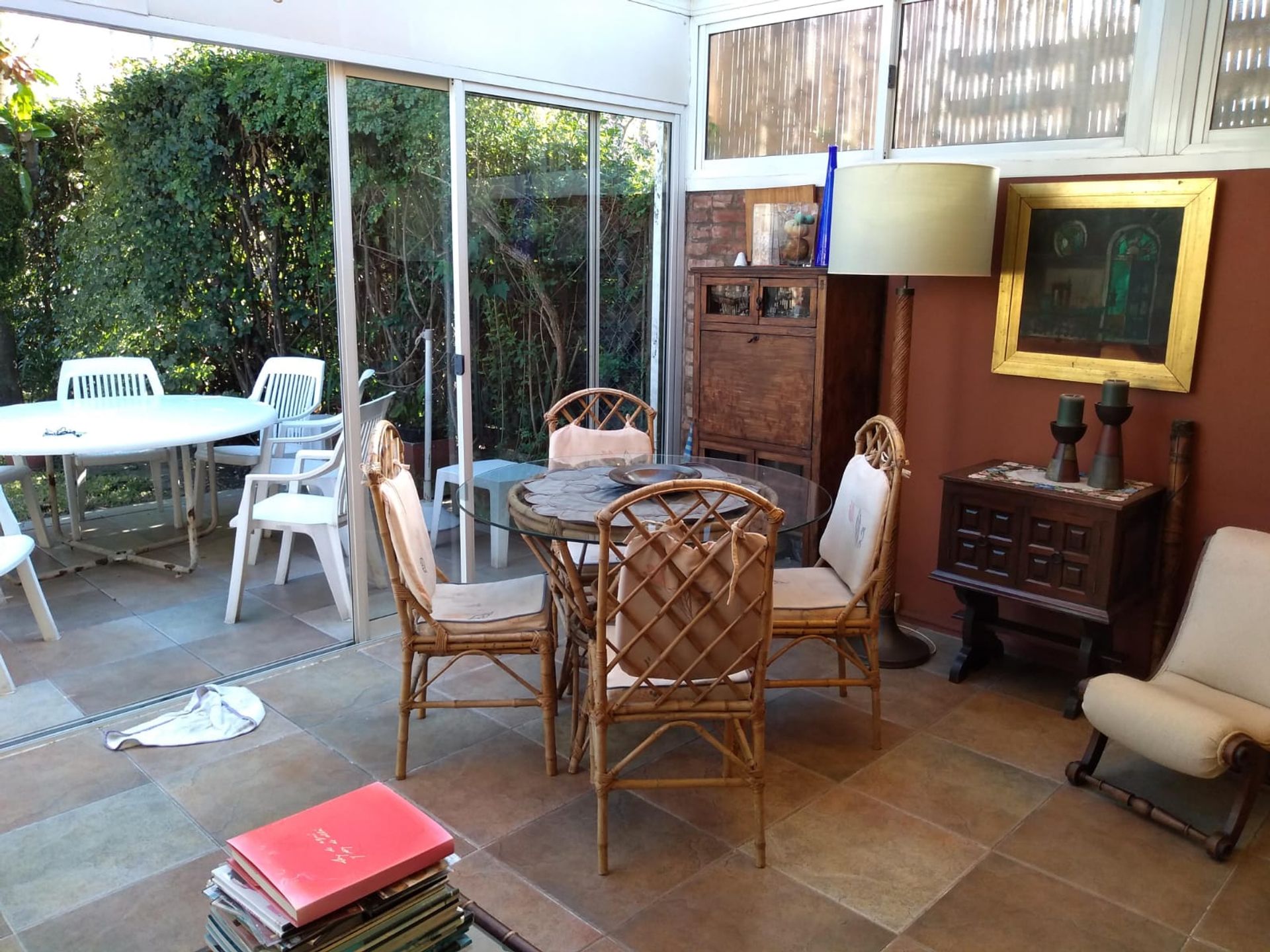 Venta Triplex 5 ambientes con jardín en Olivos