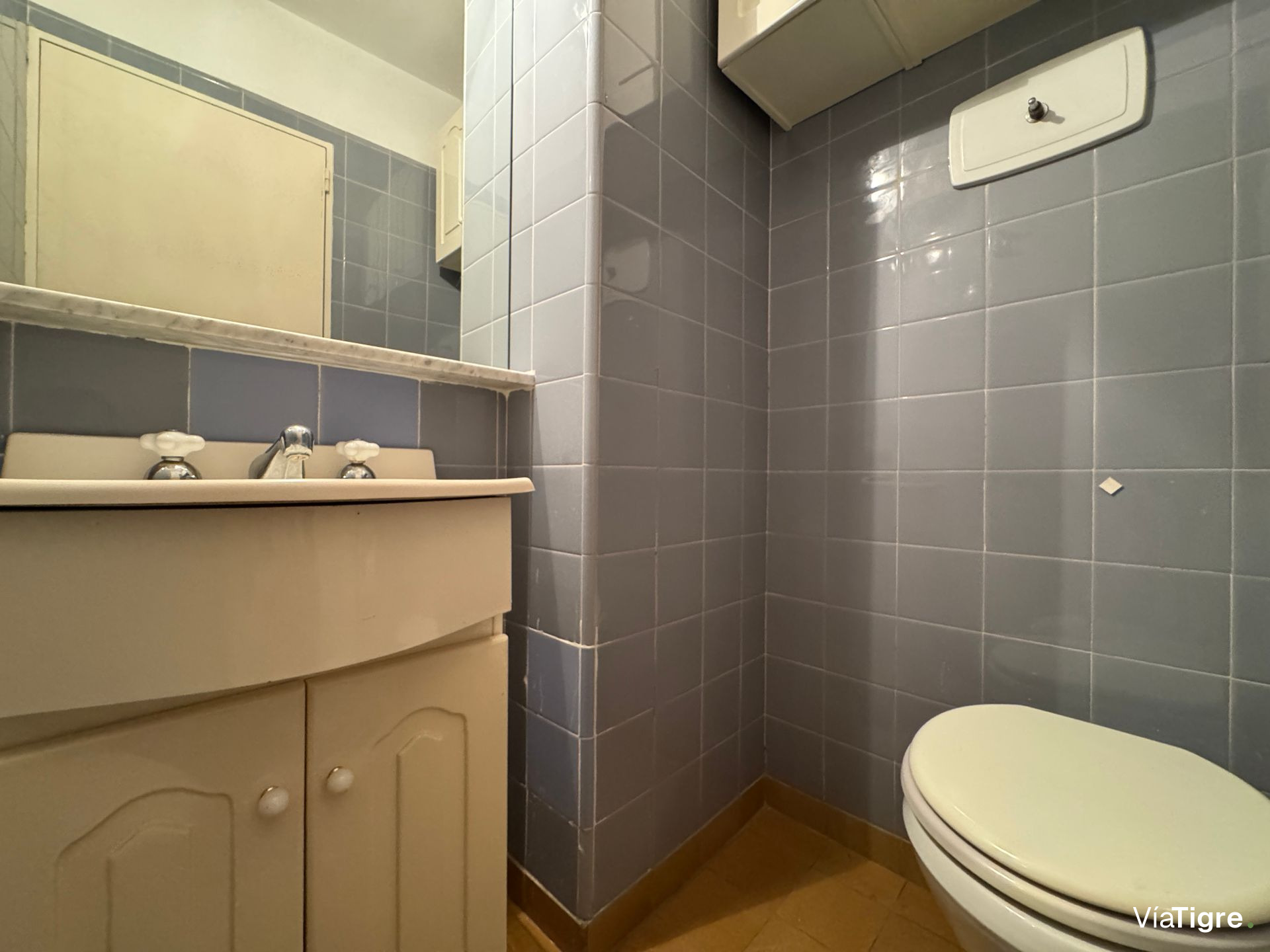Dpto 4 ambientes en venta en Olivos apto crédito