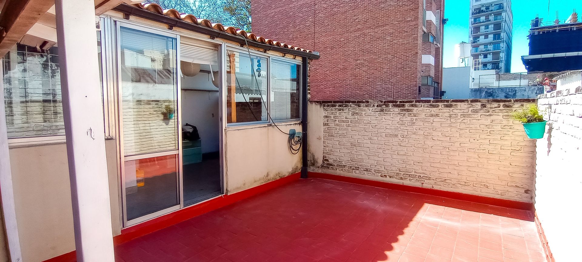 PH en Florida: 4 amb, patio parrilla, sin expensas