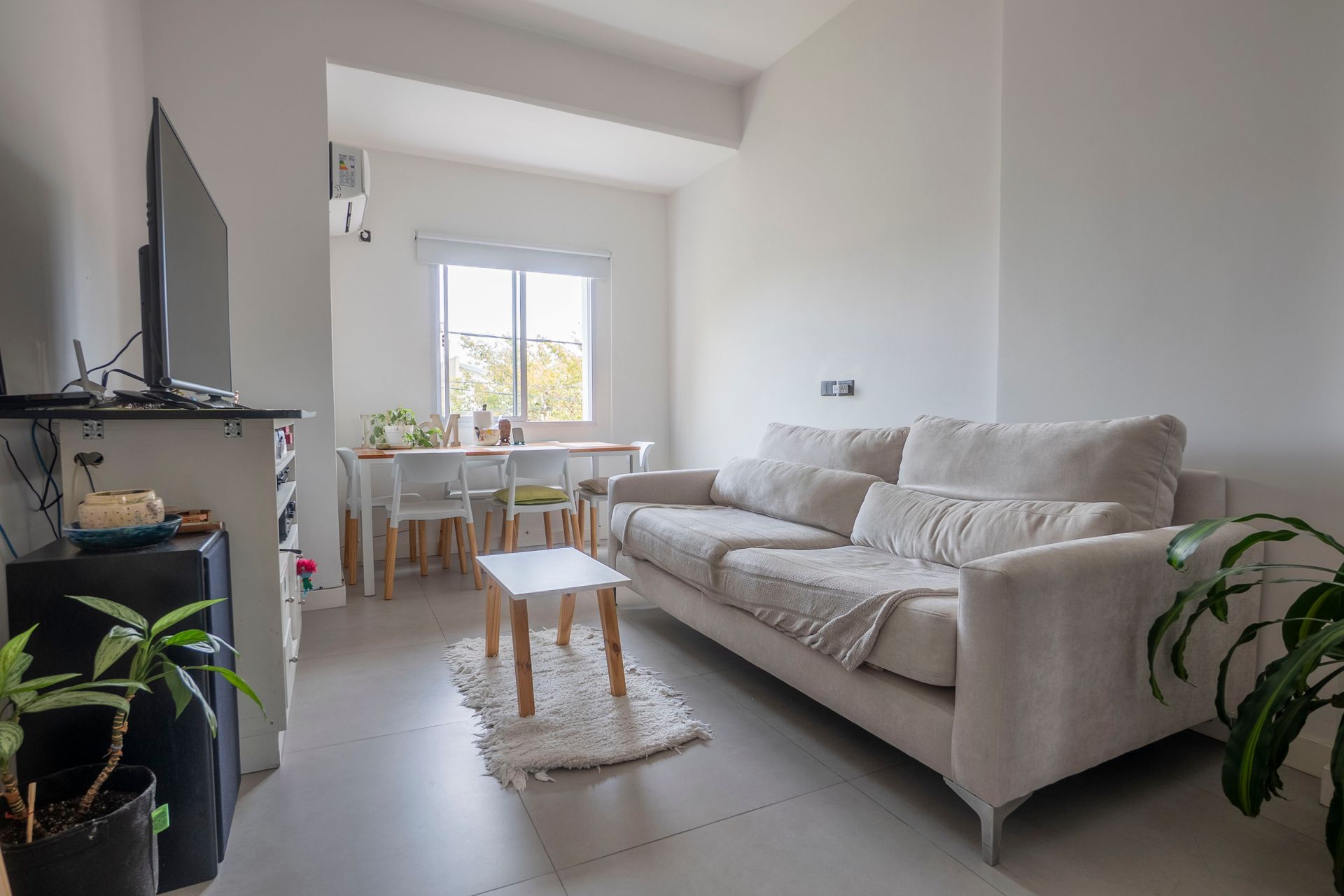 Modern apartment with terrace, garage and no condo fees