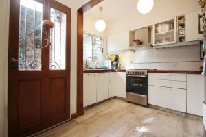 Triplex House for Sale, 4 Rooms, Florida