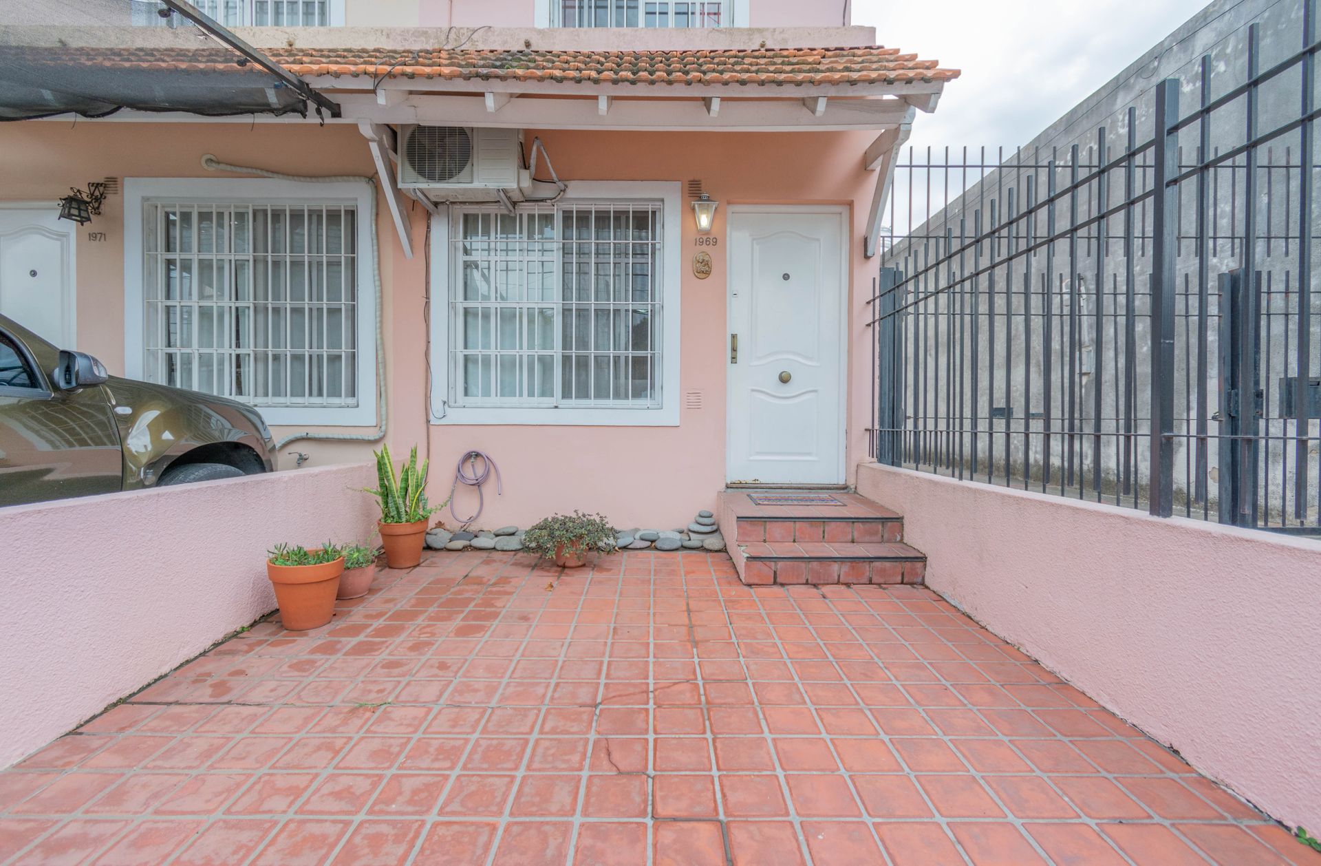 Triplex en venta 5 amb patio y cochera en Florida
