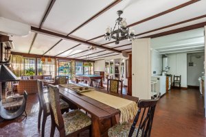 House for Sale in 4 Green Lots, Pool, BBQ, TIGRE