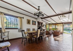 House for Sale in 4 Green Lots, Pool, BBQ, TIGRE