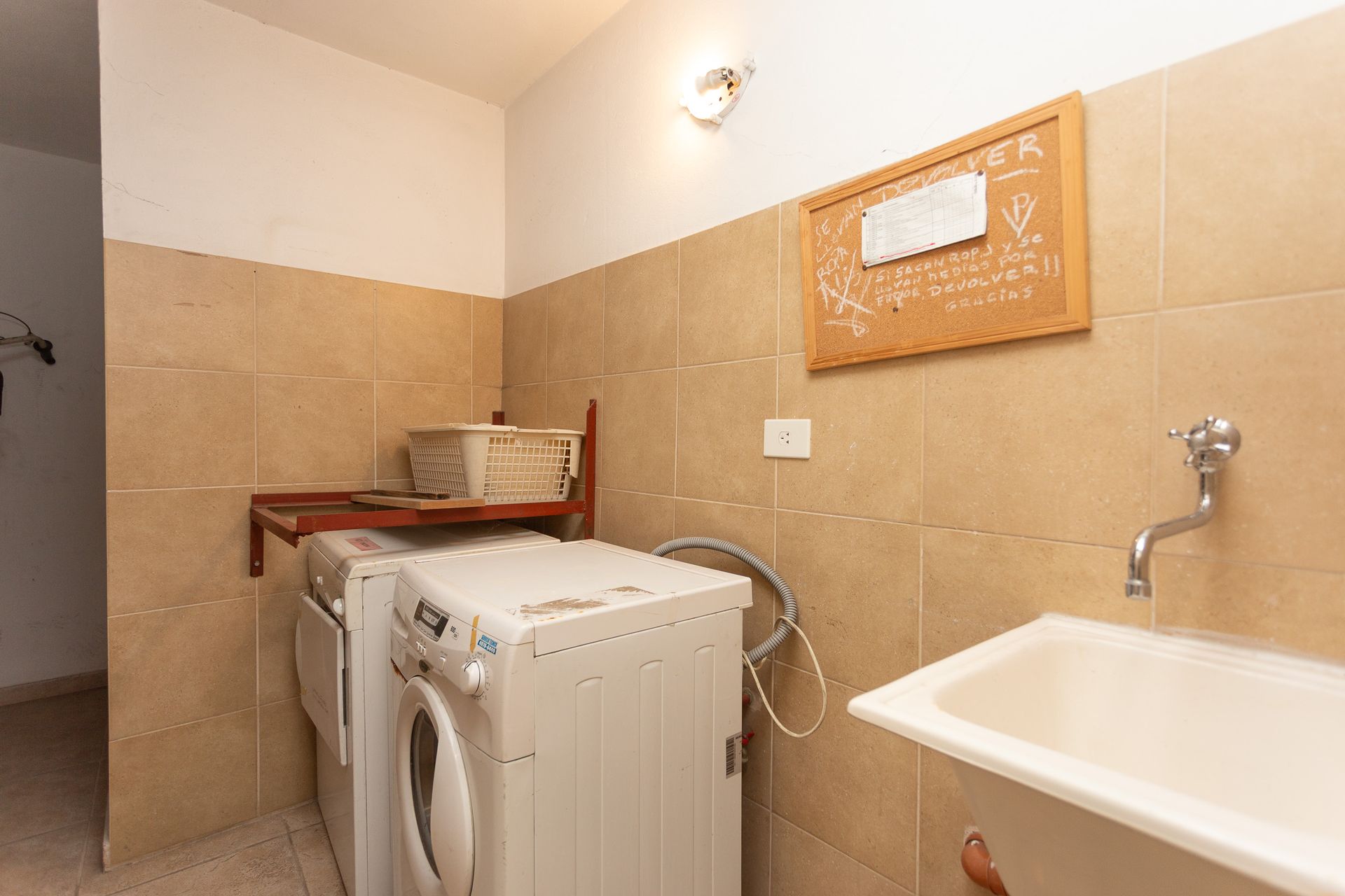 DEPARTAMENTO 2 AMBIENTES en VENTA OLIVOS BALCON