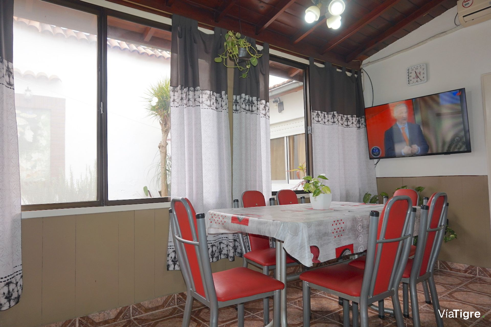 Casa 5 Amb En Venta En Florida Este Con Garage
