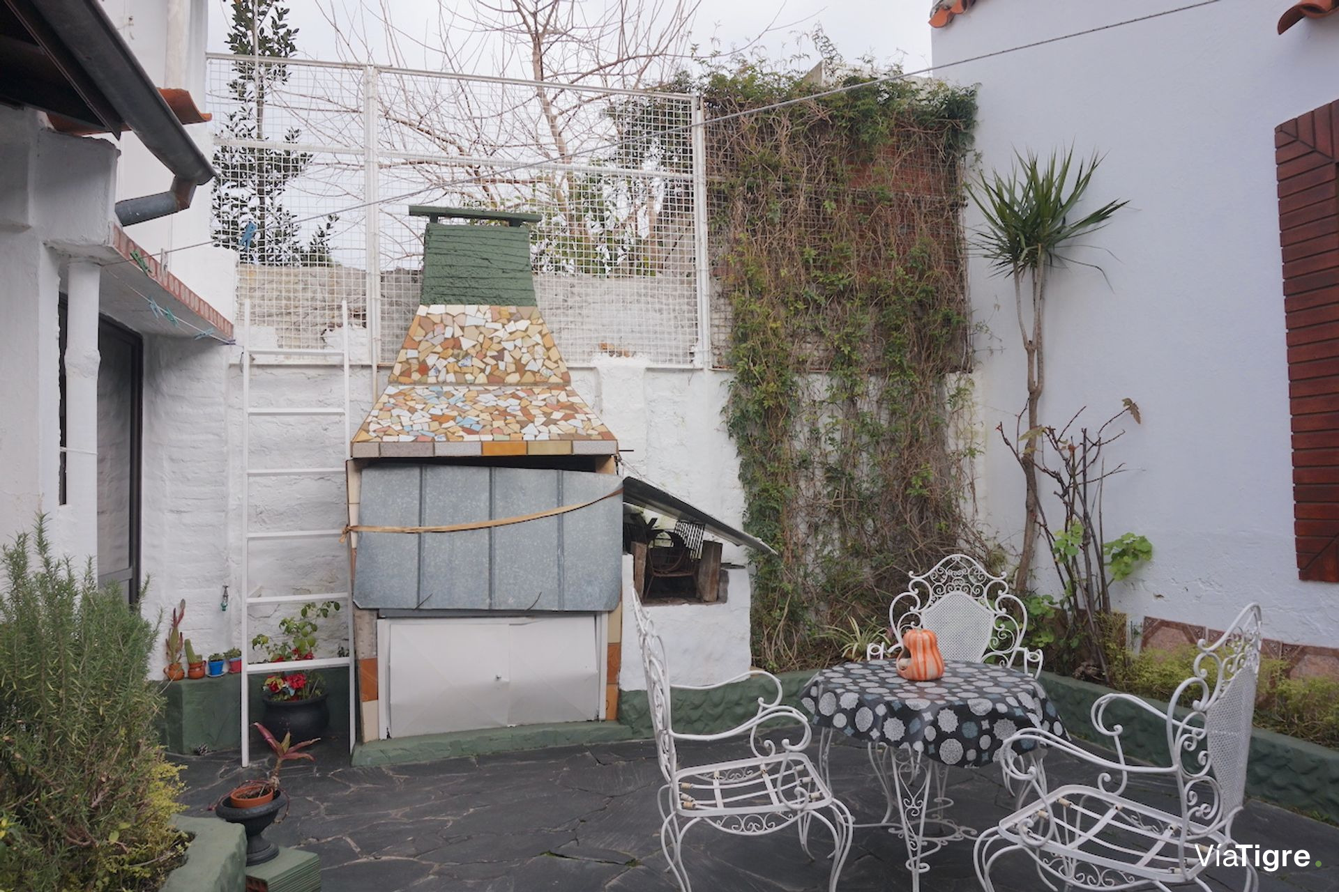 Casa 5 Amb En Venta En Florida Este Con Garage