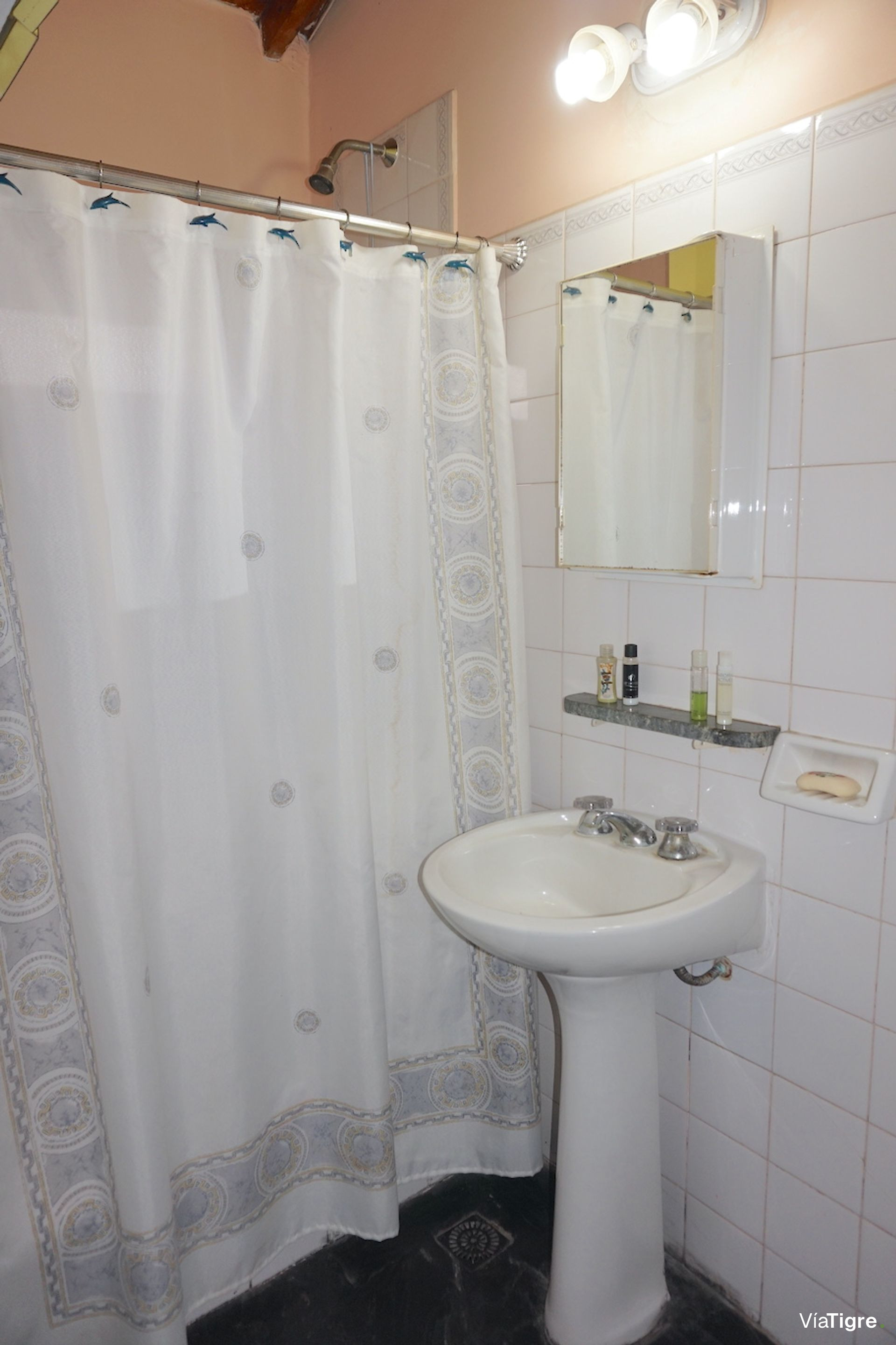 Casa 5 Amb En Venta En Florida Este Con Garage