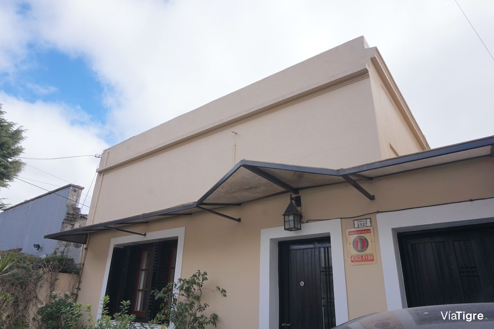 Casa 5 Amb En Venta En Florida Este Con Garage