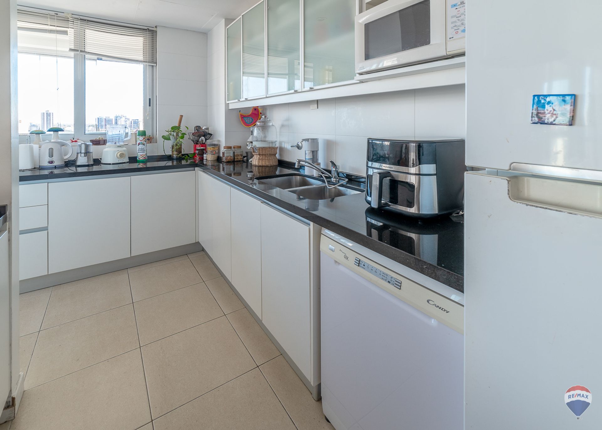 Horizons Venta Depart. Piso Alto 3 Amb. C/ Cochera