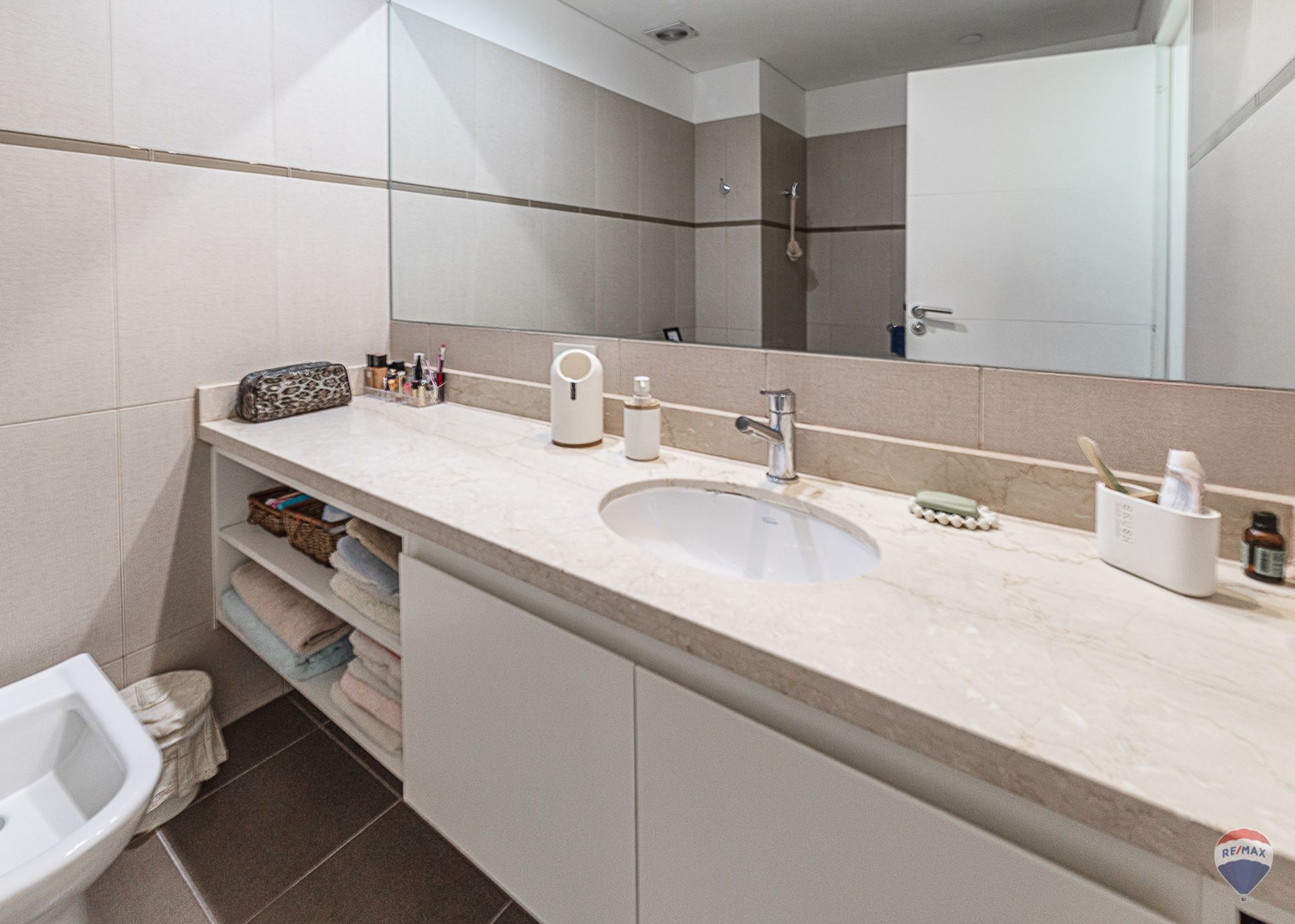 Horizons Venta Depart. Piso Alto 3 Amb. C/ Cochera