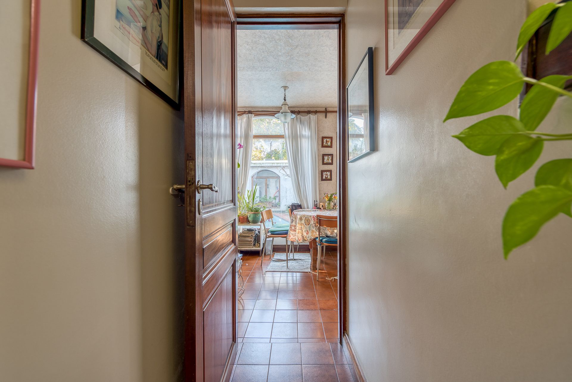 Casa en venta en La Lucila con jardín y pileta