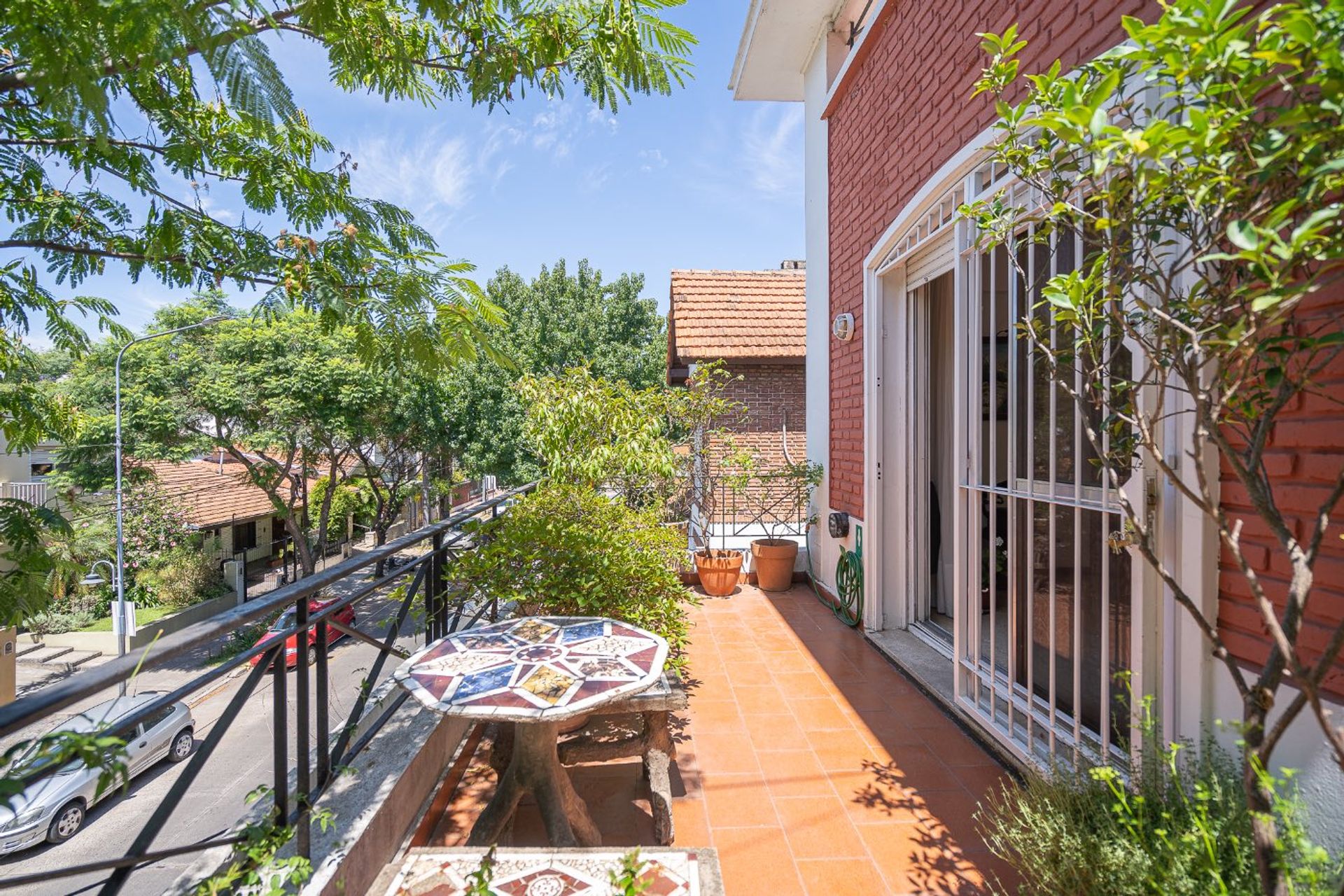 PH con parrilla, cochera y terraza en Vte. Lopez