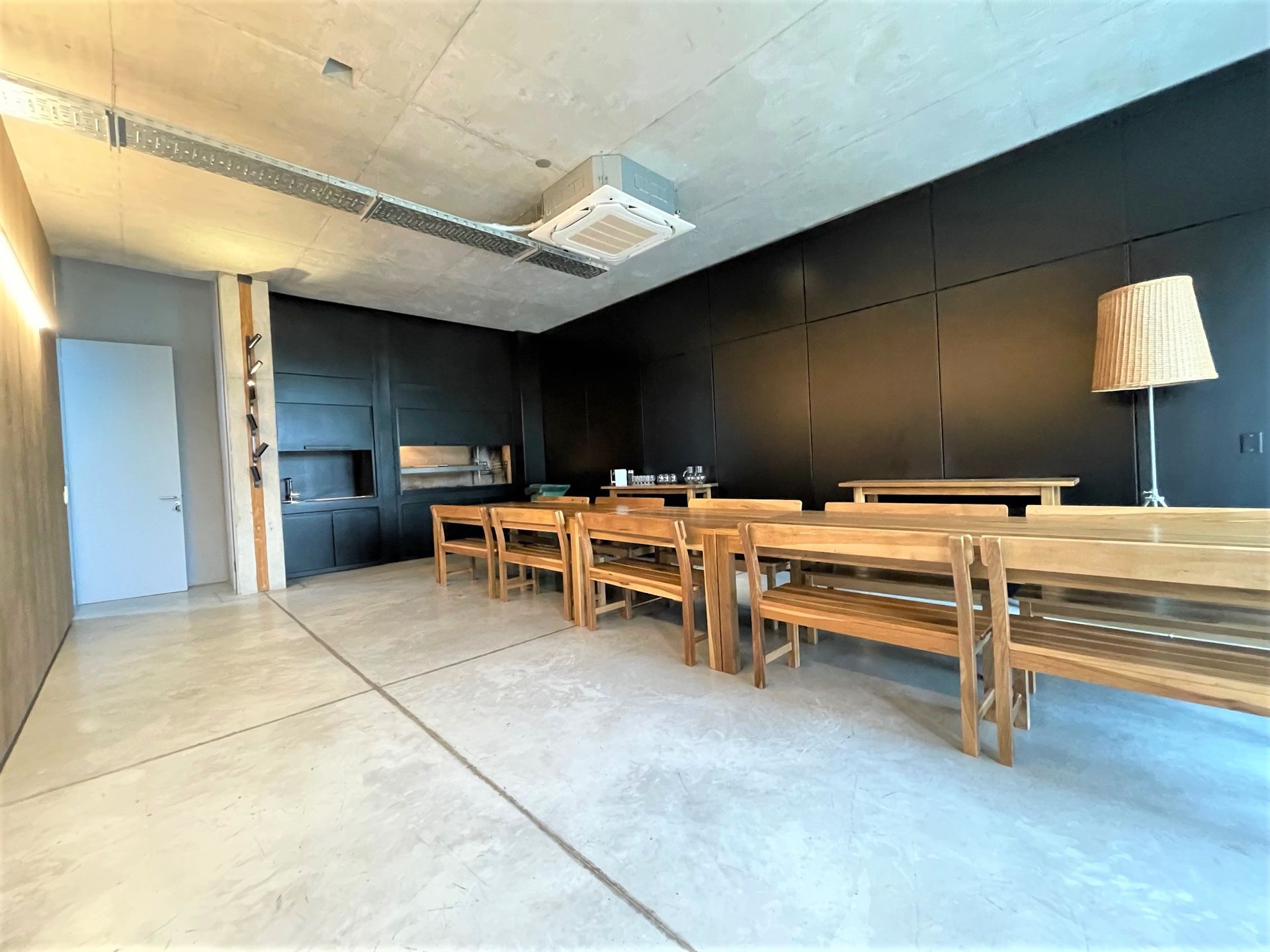 2 Ambientes balcón con parrilla amenities cochera
