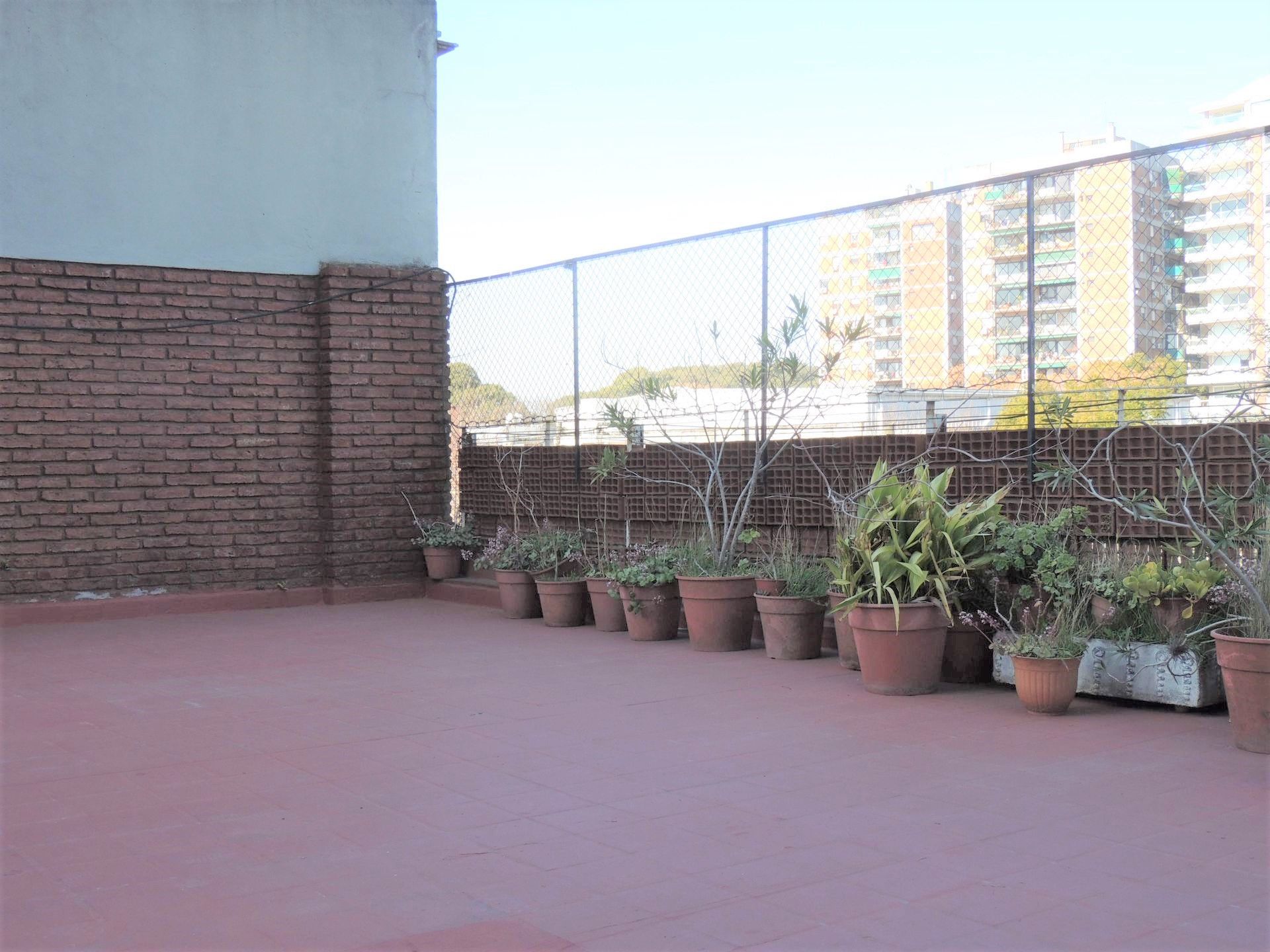 Departamento 3 ambientes con terraza, en Acassuso