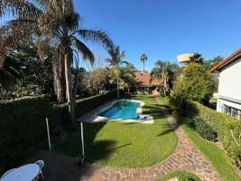 Exclusive house in Barrancas, San Fernando with outdoor kitchen