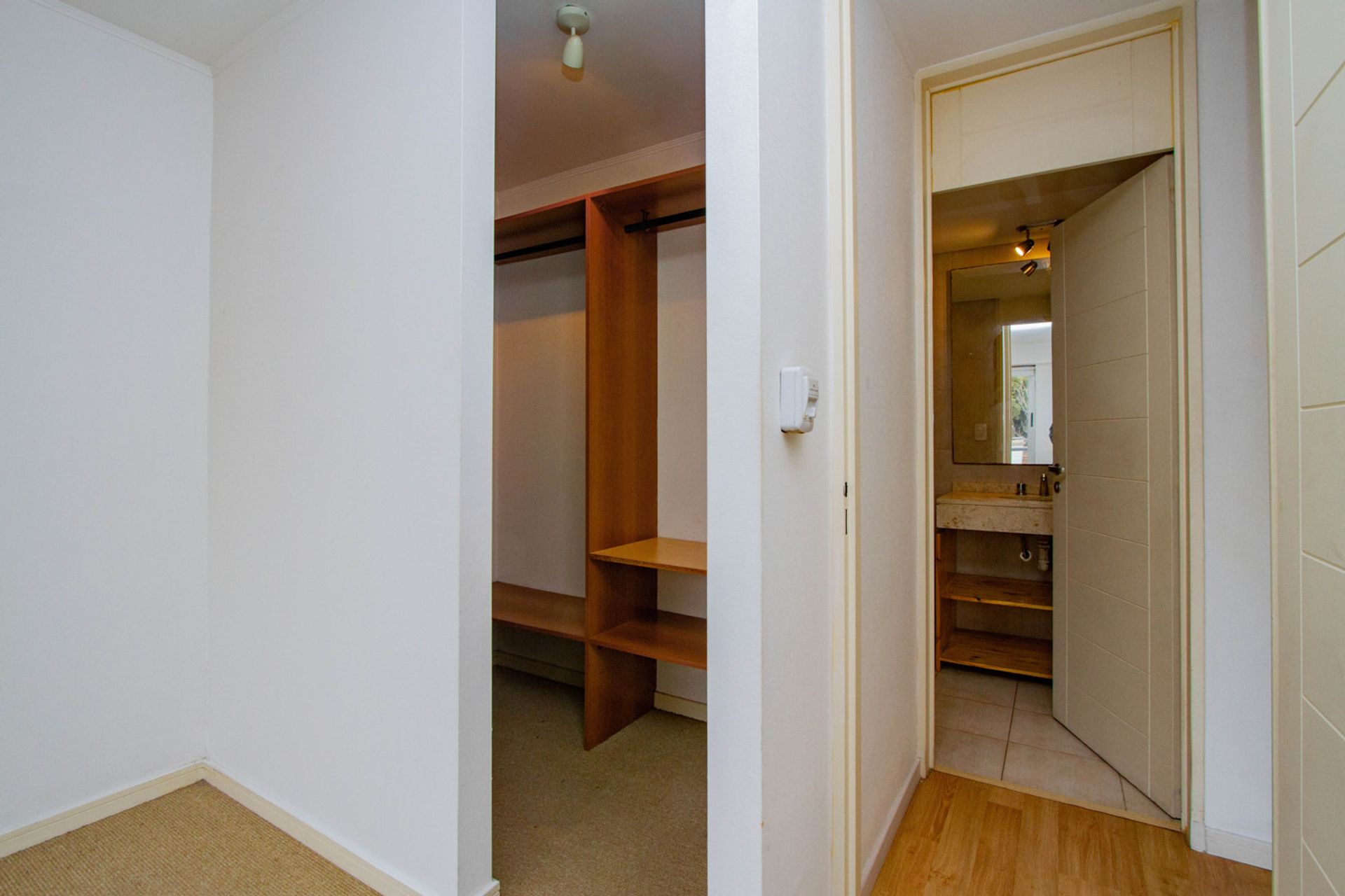 Venta dpto 2 amb con balcón en Ayres San Isidro