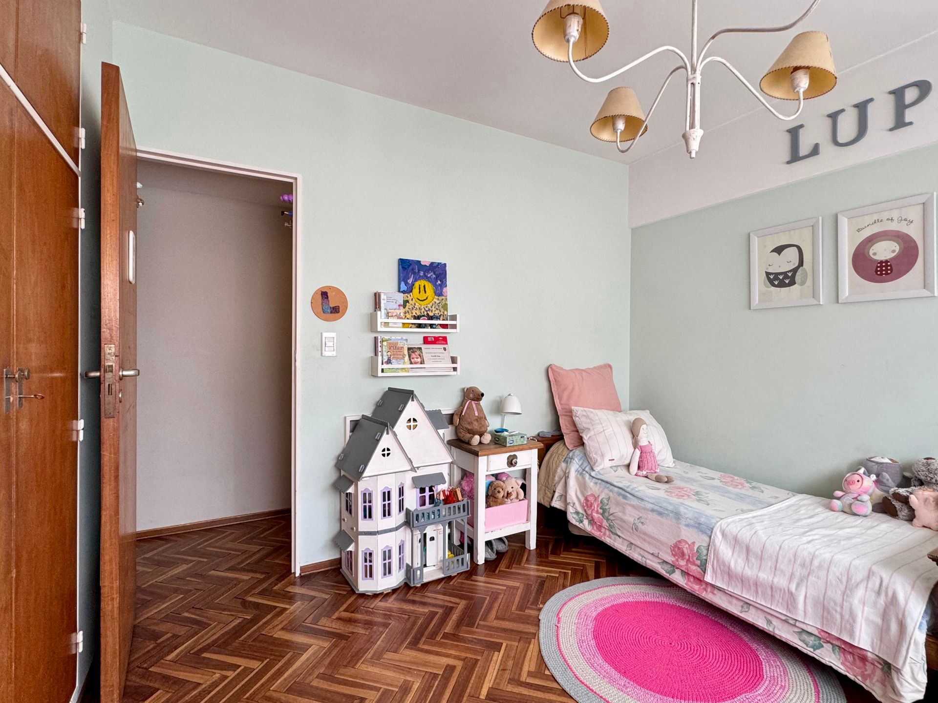 Departamento en Martinez, 5 Ambientes con Cochera