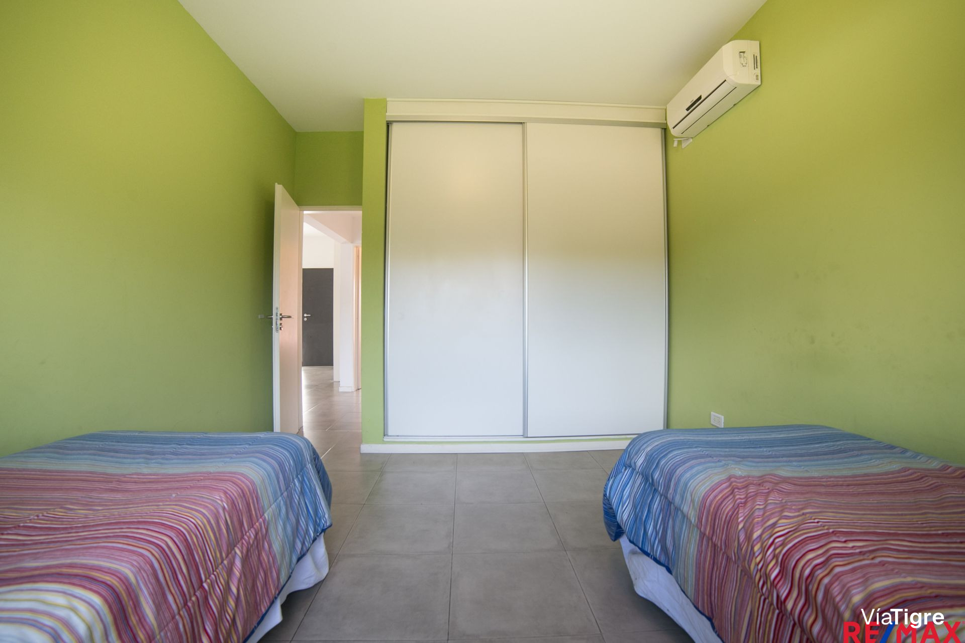 Venta casa 4 dorm pileta Tigre Barrio S.I.Labrador