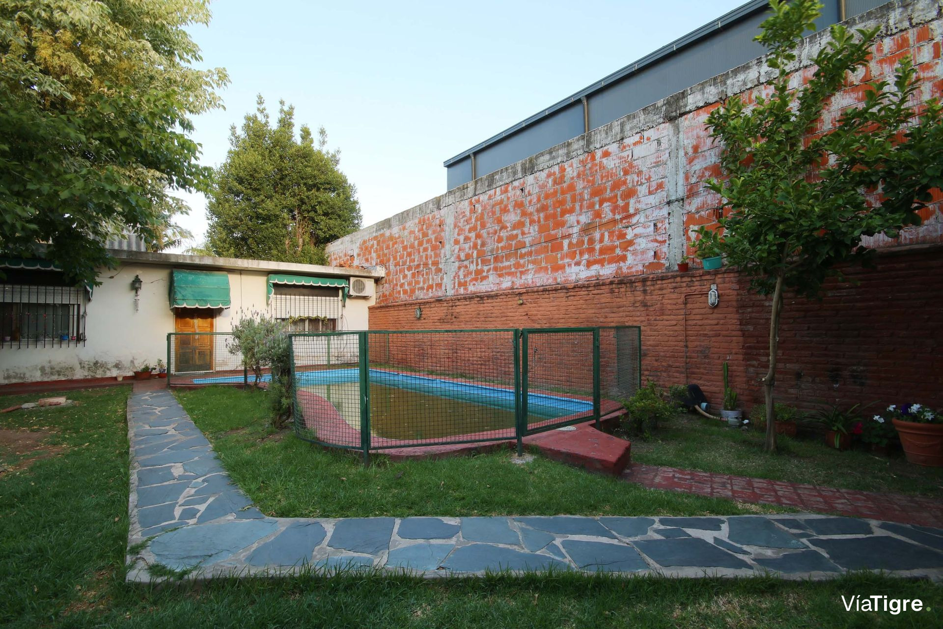 Casa En Venta Martinez Con Pileta