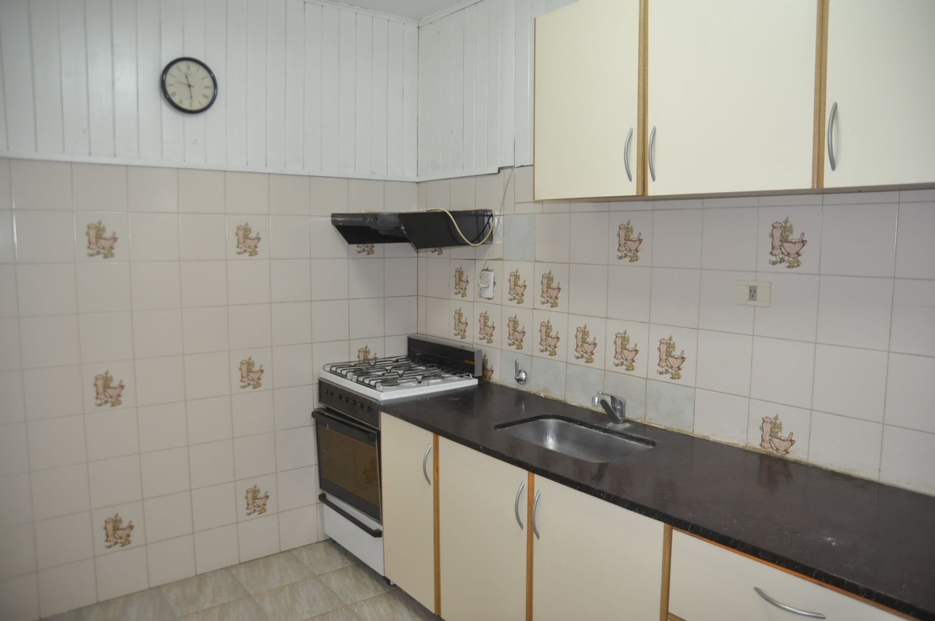 Venta PH 4 amb con cochera, jardín y parrilla