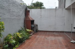 4-room apartment for sale with garage, garden, grill