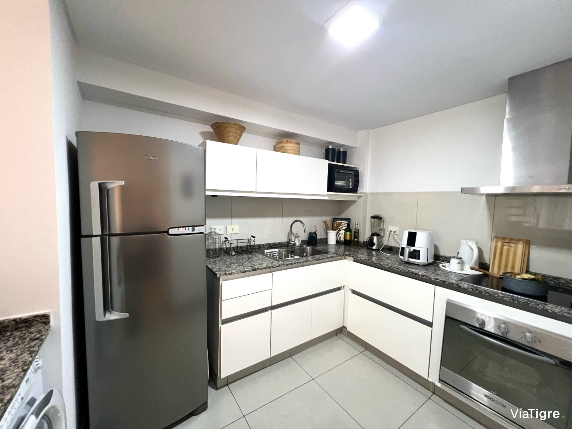 Depto Duplex 2 ambient. Punta Chica Av. Libertador