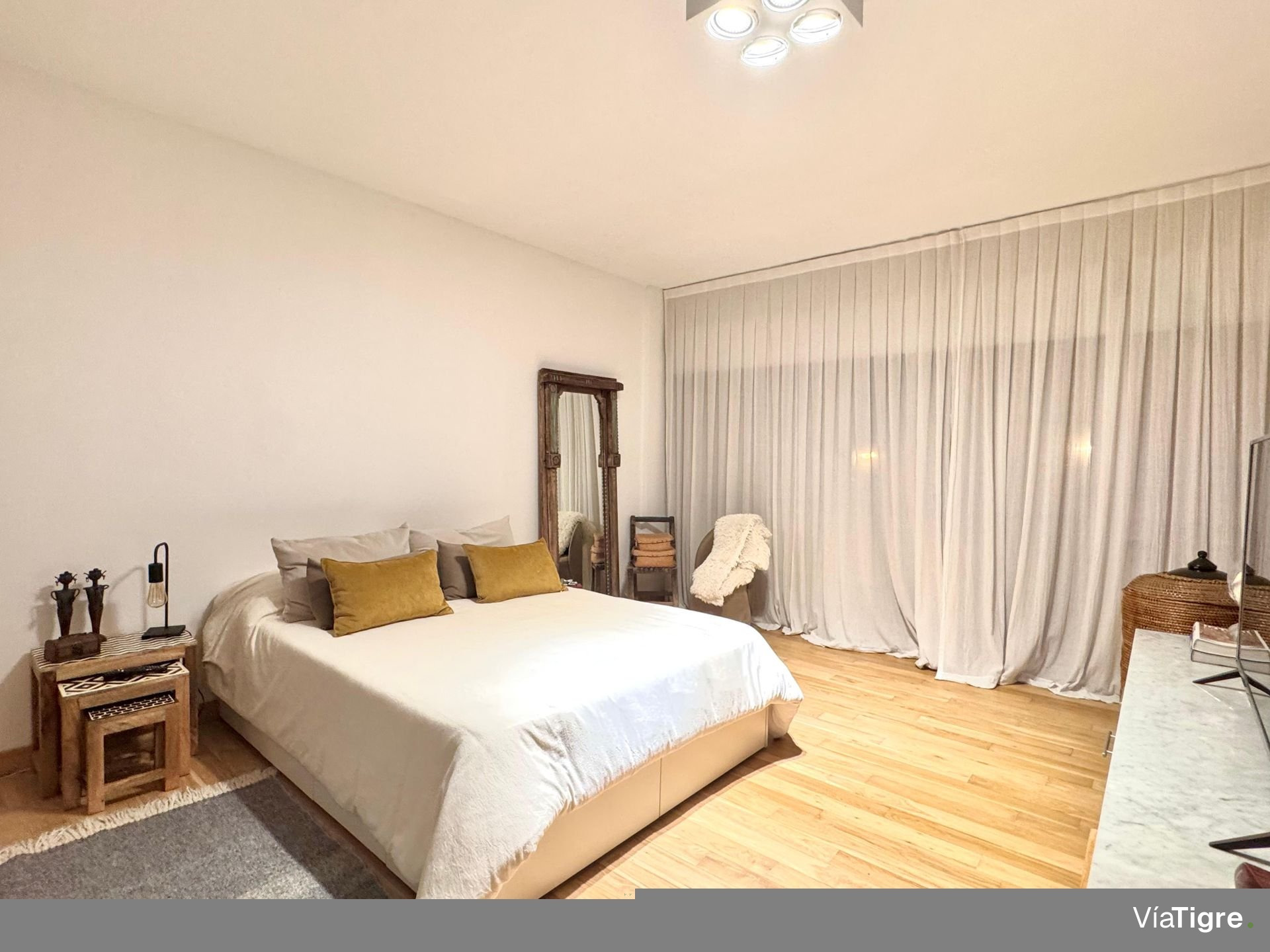 Depto Duplex 2 ambient. Punta Chica Av. Libertador