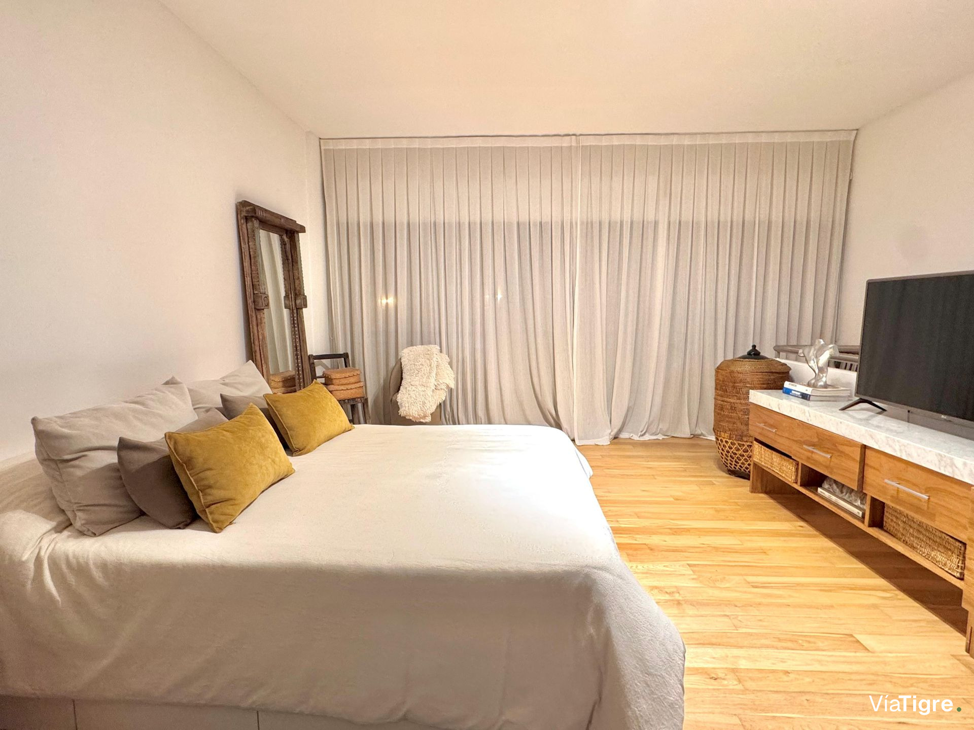 Depto Duplex 2 ambient. Punta Chica Av. Libertador