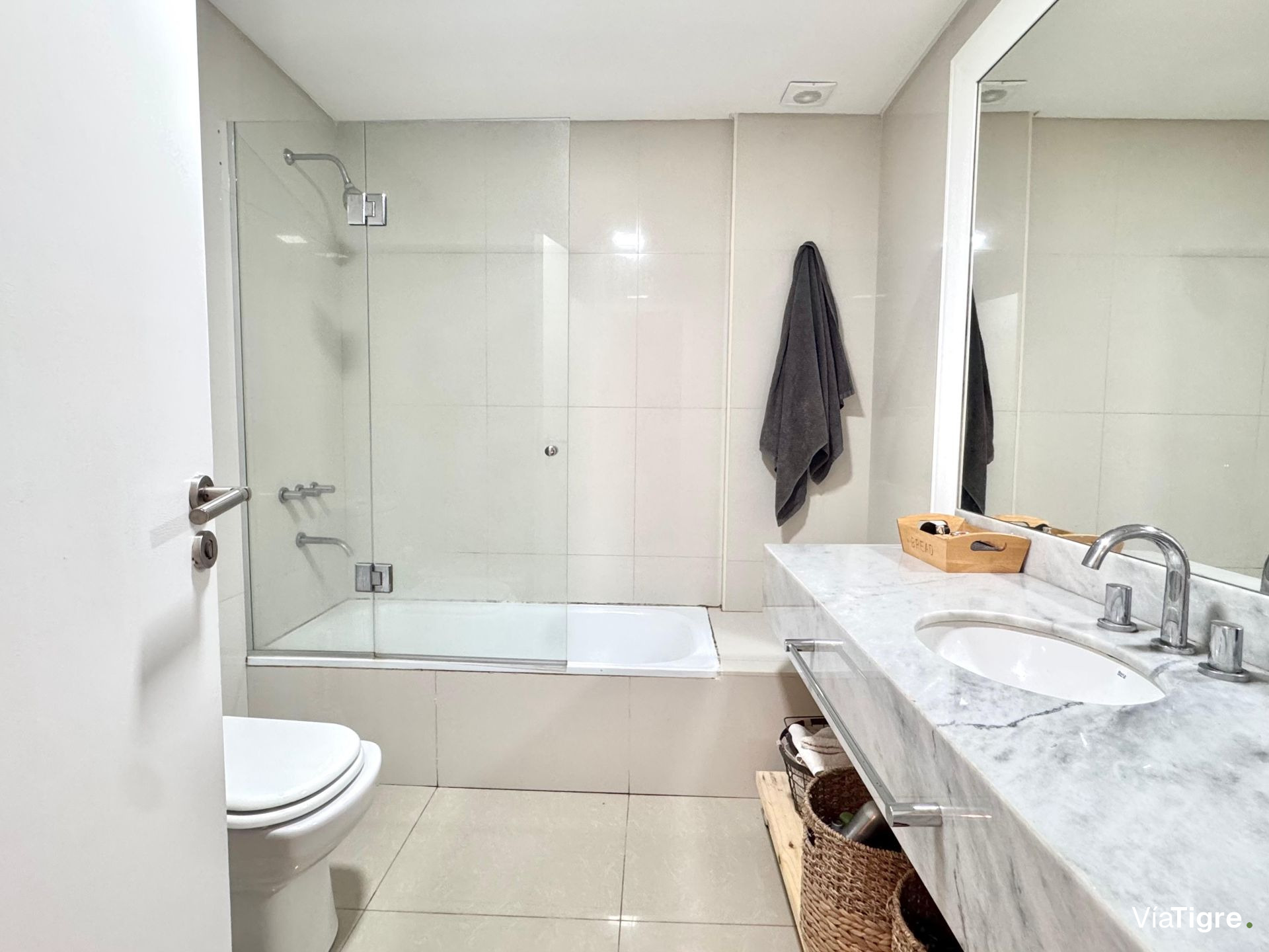 Depto Duplex 2 ambient. Punta Chica Av. Libertador